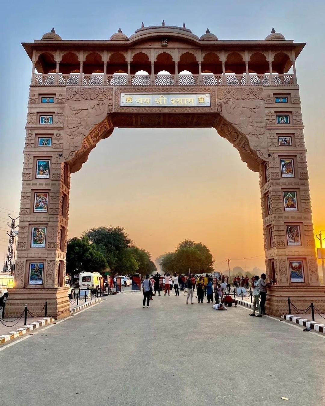 Shree Shyam Hotel Toran Dawar Khatu Экстерьер фото
