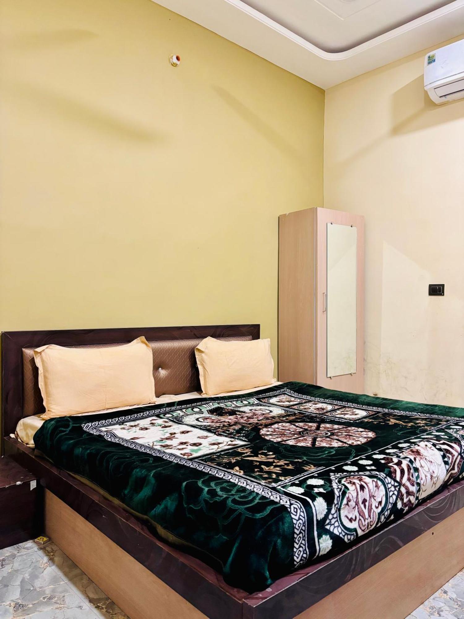 Shree Shyam Hotel Toran Dawar Khatu Экстерьер фото